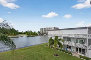 1001 N Riverside Dr, Pompano Beach, FL 33062 - Photo 8