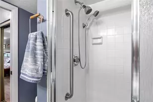 5921 Coral Lake Dr, Margate, FL 33063 - Photo 28