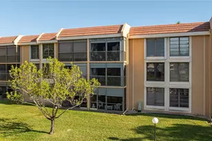 5921 Coral Lake Dr, Margate, FL 33063 - Photo 42