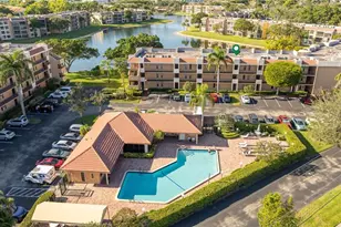 5921 Coral Lake Dr, Margate, FL 33063 - Photo 2