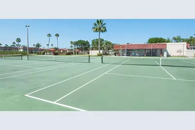 34  Pine Arbor Ln, Unit #203, Vero Beach, FL 32962 - Photo 20