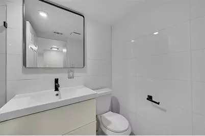 200 NW 25th St, Fort Lauderdale, FL 33311 - Photo 14