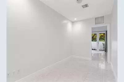 316 SW 16th St, Unit #B, Fort Lauderdale, FL 33315 - Photo 16