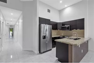 316 SW 16th St, Unit #B, Fort Lauderdale, FL 33315 - Photo 2