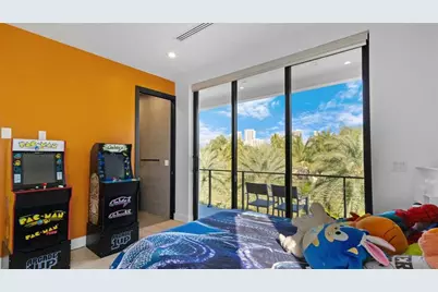 823  Ponce De Leon Dr, Fort Lauderdale, FL 33316 - Photo 40