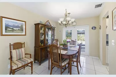 5551 SW 8th St, Margate, FL 33068 - Photo 8