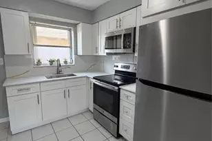 5826 Pierce St, Hollywood, FL 33021 - Photo 6