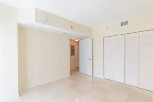 335 S Biscayne Blvd, Miami, FL 33131 - Photo 26