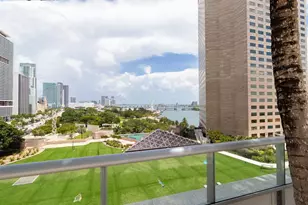 335 S Biscayne Blvd, Miami, FL 33131 - Photo 40