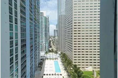 335 S Biscayne Blvd, Unit #2400, Miami, FL 33131 - Photo 28