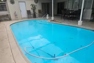 7733 Embassy Blvd, Miramar, FL 33023 - Photo 4