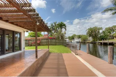 2493  Andros Ln, Fort Lauderdale, FL 33312 - Photo 18