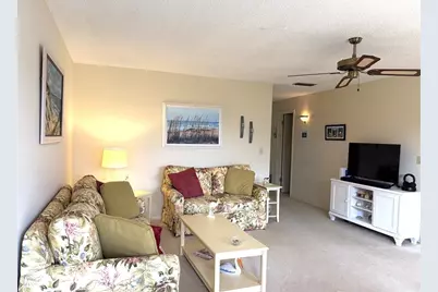 73  Royal Oak Ct, Unit #206, Vero Beach, FL 32962 - Photo 1