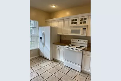 12115 SW 2nd St, Pembroke Pines, FL 33025 - Photo 4