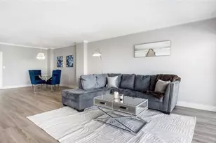 500 Bayview Dr, Sunny Isles Beach, FL 33160 - Photo 8