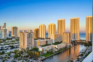 500 Bayview Dr, Sunny Isles Beach, FL 33160 - Photo 20