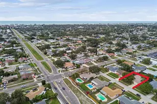 13653 Serena Dr, Largo, FL 33774 - Photo 38