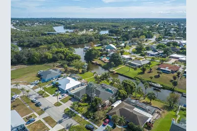 460 NE Cornwall Ave, Port Saint Lucie, FL 34983 - Photo 70