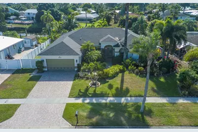 460 NE Cornwall Ave, Port Saint Lucie, FL 34983 - Photo 68