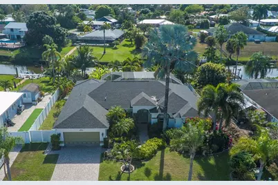 460 NE Cornwall Ave, Port Saint Lucie, FL 34983 - Photo 66