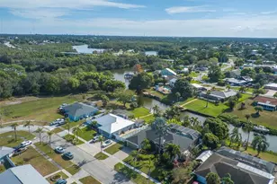 460 NE Cornwall Ave, Port Saint Lucie, FL 34983 - Photo 50