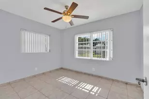 7115 NW 73rd St, Tamarac, FL 33321 - Photo 26