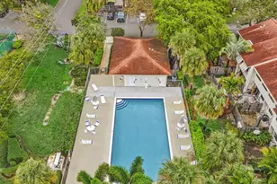 240 City View Dr, Fort Lauderdale, FL 33311 - Photo 58