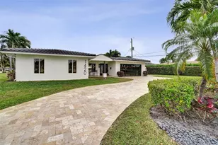 1420 SE 13th St, Deerfield Beach, FL 33441 - Photo 2