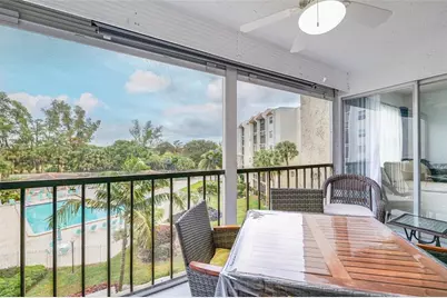 3930  Inverrary Blvd, Unit #407-D, Lauderhill, FL 33319 - Photo 2