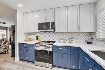 21725  Chimney Rock Park Cir, Boca Raton, FL 33428 - Photo 16