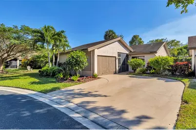 2260  Seagrape Cir, Coconut Creek, FL 33066 - Photo 2