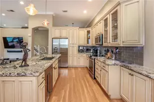 1115 Linden St, Hollywood, FL 33019 - Photo 2