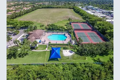 1115  Linden St, Hollywood, FL 33019 - Photo 38