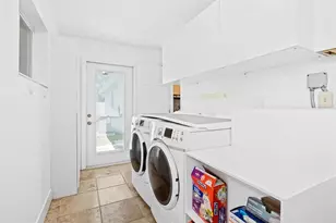 261 SW 18th Ct, Pompano Beach, FL 33060 - Photo 16