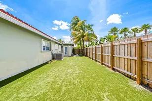 261 SW 18th Ct, Pompano Beach, FL 33060 - Photo 18