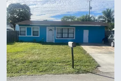 2531 NE 9th Ave, Pompano Beach, FL 33064 - Photo 2