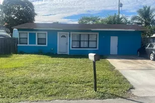 2531 NE 9th Ave, Pompano Beach, FL 33064 - Photo 2