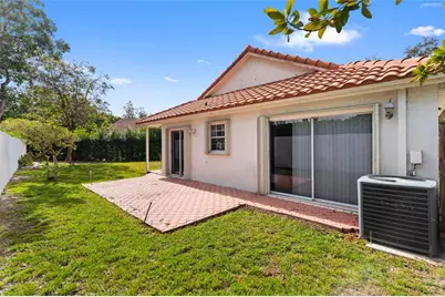 9815 NW 5th Pl, Plantation, FL 33324 - Photo 22