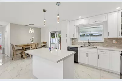 8700 NW 11th St, Pembroke Pines, FL 33024 - Photo 2