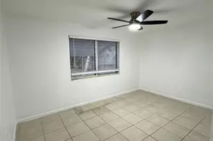 1120 S D St, Lake Worth Beach, FL 33460 - Photo 4