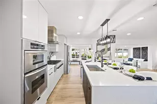 3400 NE 17th Way, Oakland Park, FL 33334 - Photo 2