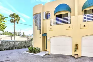 3213 NE 16th St, Pompano Beach, FL 33062 - Photo 2