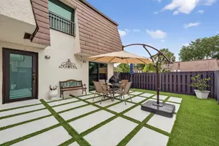 2692 NW 99th Ave, Coral Springs, FL 33065 - Photo 2