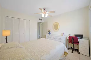 5300 Washington St, Hollywood, FL 33021 - Photo 16