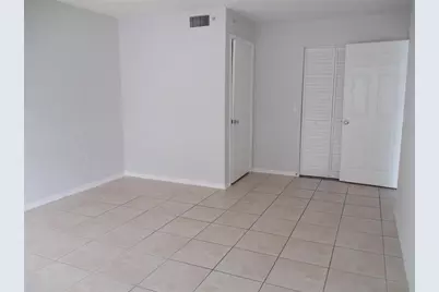 5045  Wiles Road #206, Unit #206, Coconut Creek, FL 33073 - Photo 10