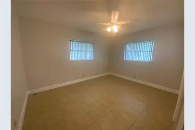 7104 NW 70th St, Tamarac, FL 33321 - Photo 18