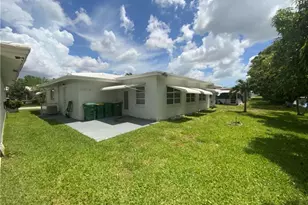 7104 NW 70th St, Tamarac, FL 33321 - Photo 30