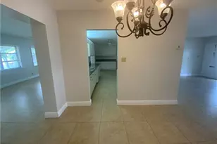 7104 NW 70th St, Tamarac, FL 33321 - Photo 8