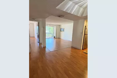 3670  Inverrary Dr, Unit #3B, Lauderhill, FL 33319 - Photo 8