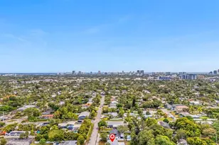 1398 NE 37th St, Oakland Park, FL 33334 - Photo 2